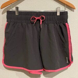 Women’s Reebok Dark Gray with Pink Trim Athletic Shorts. - Size XL NWT